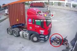 Clip: 'Đứng tim' cảnh nam thanh niên thoát nạn thần kỳ sau pha ôm cua của tài xế container