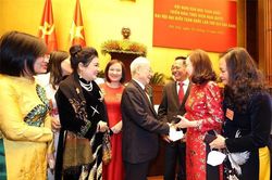 Chấn hưng, phát triển nền văn hóa Việt Nam tiên tiến, đậm đà bản sắc dân tộc