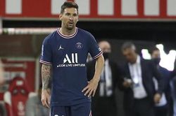 Messi bị đàn anh mắng 'nên cảm thấy hổ thẹn', kém xa Ronaldo