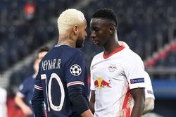 HLV Ralf Rangnick nhắm mua tân binh đầu tiên cho MU