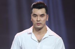 Ưng Hoàng Phúc lên tiếng về tin lái xe gây tai nạn và bỏ trốn