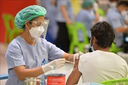Thái Lan nỗ lực sớm đạt mục tiêu tiêm chủng