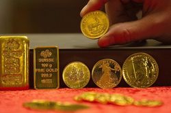 Giá vàng hôm nay 28/11: Nguy cơ lộ rõ sau cơn sốt