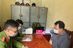 Bắt giữ nhiều đối tượng đốt xe ô tô để trả thù cá nhân