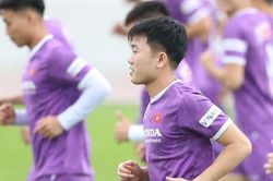 AFF Cup 2021 hôm nay: Đội tuyển Việt Nam tập duy nhất một buổi tại TPHCM