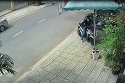 Mới mua xe máy 47 triệu đồng, chưa kịp gắn biển số đã bị trộm mất