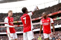 Premier League: Derby quá khứ