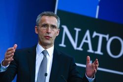Tổng thư ký NATO tuyên bố không đảm bảo an ninh và phòng thủ tập thể cho Ukraine