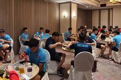 Tuyển Việt Nam được bố trí ăn riêng tại Singapore