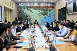 18 người chết và mất tích do mưa lũ, hơn 77 nghìn khách hàng đã được cấp điện trở lại