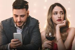 Lấy nhau 6 năm nhưng vợ chồng vẫn không có sự kết nối