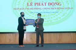 Quỹ Tín dụng Nhân dân Liên Hiệp tích cực ủng hộ công tác phòng chống dịch Covid-19