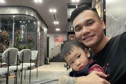 Căn nhà mới tiện nghi, hiện đại của ca sĩ Khắc Việt