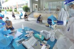 Triển khai tiêm vaccine phòng COVID-19 an toàn, khoa học, hiệu quả