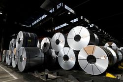 Thị trường kim loại đồng loạt giảm