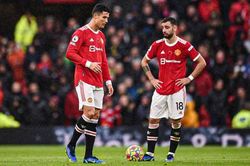 Lý do Bruno Fernandes nhường Ronaldo đá 11m ở trận MU vs Arsenal?
