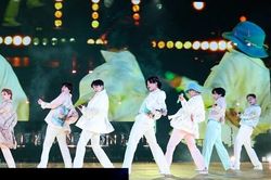 BTS làm nên lịch sử hoành tráng với doanh thu hòa nhạc 4 đêm ở Mỹ