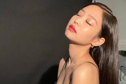 Ca sĩ bị dùng 'chùa' hình ảnh