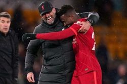 Klopp phát cuồng vì Origi làm siêu anh hùng 'cứu' Liverpool