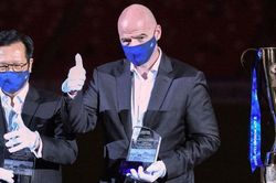 Nhật ký AFF Cup 6/12: Chủ tịch FIFA báo tin vui cho bóng đá Đông Nam Á