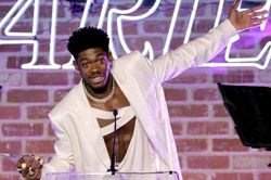 BTS, Lil Nas X... ghi dấu ấn tại giải Hitmakers 2021