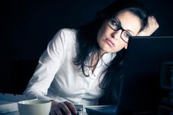4 loại công việc dù lương cao đến mấy thì cha mẹ cũng đừng định hướng cho con, người mới ra trường cũng đừng nên chọn