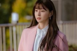 Học các mỹ nhân phim Hàn diện suit chuẩn thanh lịch, không sợ lỗi mốt