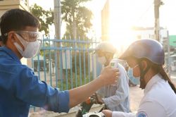 TP. HCM cho học sinh kiểm tra học kỳ I theo cấp độ dịch
