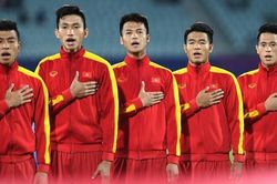 Quốc ca vang lên - giây phút thiêng liêng nhất trong tim mỗi người