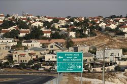 Israel hoãn kế hoạch xây dựng khu định cư Atarot