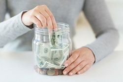 4 nguyên tắc vàng quản lý chi tiêu nên chia sẻ với bạn đời, làm được 3/4 điều cũng đủ thành công