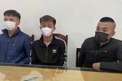 Mâu thuẫn dùng dao đâm người cùng thôn trọng thương
