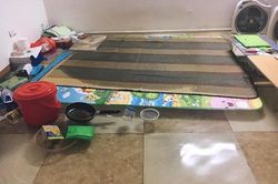 Đi làm đêm về, anh chàng đòi 'lấy vợ mới' vì cảnh tượng lênh láng trong phòng