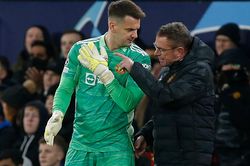 HLV Rangnick bất ngờ thay thủ môn Man Utd ở phút 68