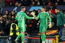 Rangnick ra mắt 3 cầu thủ của MU ở đấu trường Champions League
