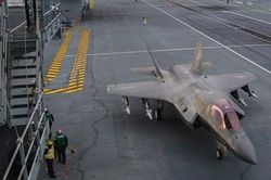Anh trục vớt xác máy bay F-35 bị nạn từ đáy biển Địa Trung Hải