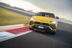 Lamborghini hé lộ siêu xe tiếp theo: Urus phiên bản mới, có thể hybrid trước khi chạy điện hoàn toàn
