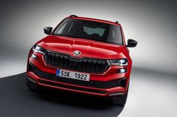Skoda Karoq 2022 ra mắt với hàng loạt công nghệ mới