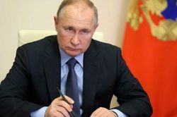 Putin nói chứng sợ người Nga giống như một 'cuộc diệt chủng'