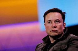 CEO Tesla muốn bỏ việc vì cảm thấy căng thẳng