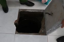 Đào hầm trong phòng ngủ để trốn truy nã