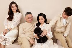Á hậu Huyền My đón sinh nhật tuổi mới ấm áp, visual gia đình 'đỉnh của chóp' khiến netizen trầm trồ