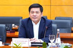 Bộ Công Thương đồng hành cùng Cà Mau trong phát triển nguồn điện