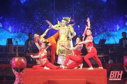 Sân khấu truyền thống nỗ lực trở lại trạng thái 'bình thường mới'