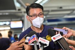 HLV Tan Cheng Hoe: 'Tôi bái phục tuyển Việt Nam'