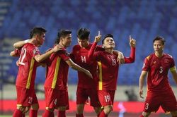Hoàng Đức, Quang Hải, Tấn Trường... được đề cử Quả bóng vàng Việt Nam 2021