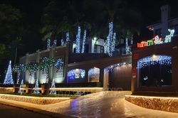 Phố đèn Giáng sinh Pretoria rực rỡ mùa lễ hội