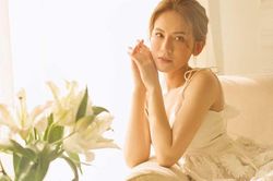 Sau khi tố nam diễn viên quỵt tiền trắng trợn, đối xử tệ, bạn gái Anh Đức có động thái kì lạ đến khó hiểu
