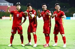 Thắng áp đảo Malaysia, Việt Nam khẳng định sức mạnh của nhà vô địch