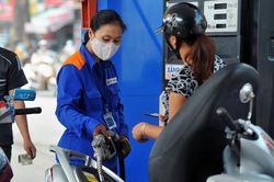 Giá xăng dầu hôm nay 13/12: Lấy lại đà tăng
